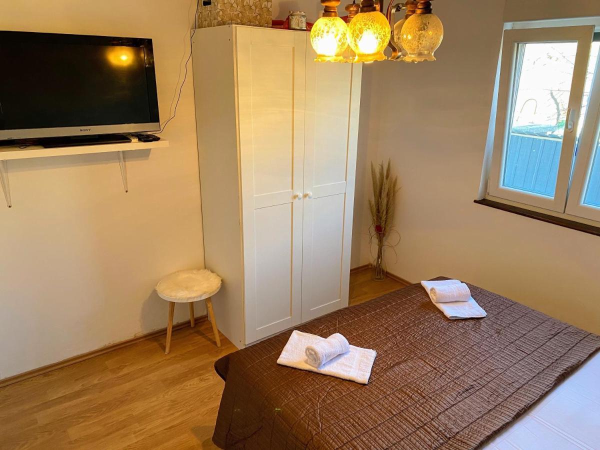 Villa Marie With Pool, Two Bedrooms For 4+2Kids Cavoglave Dış mekan fotoğraf